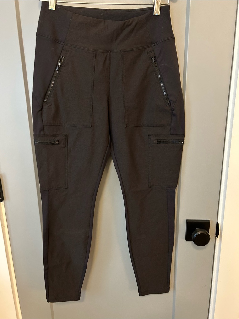 Athleta High-Waist Zip Pocket Cargo Leggings